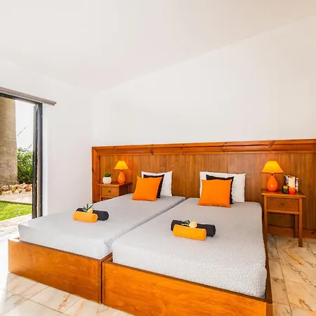 Villa Bantayan By Algarve Vacation