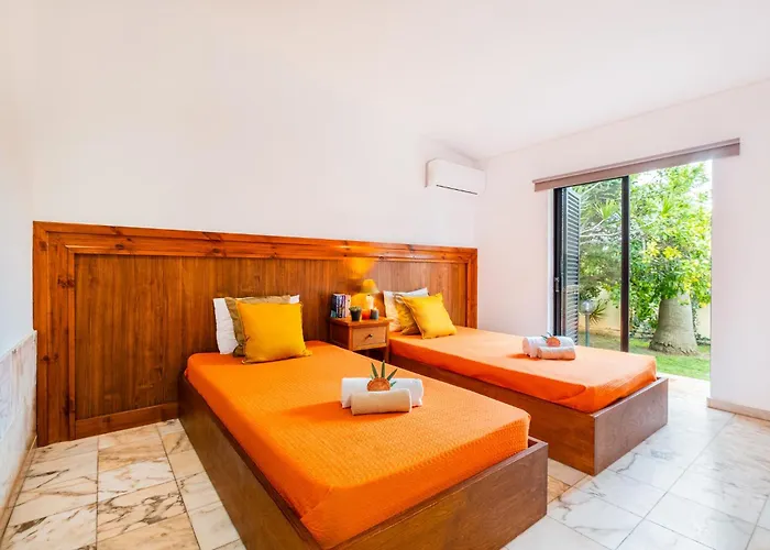 Bantayan By Algarve Vacation Вилла
